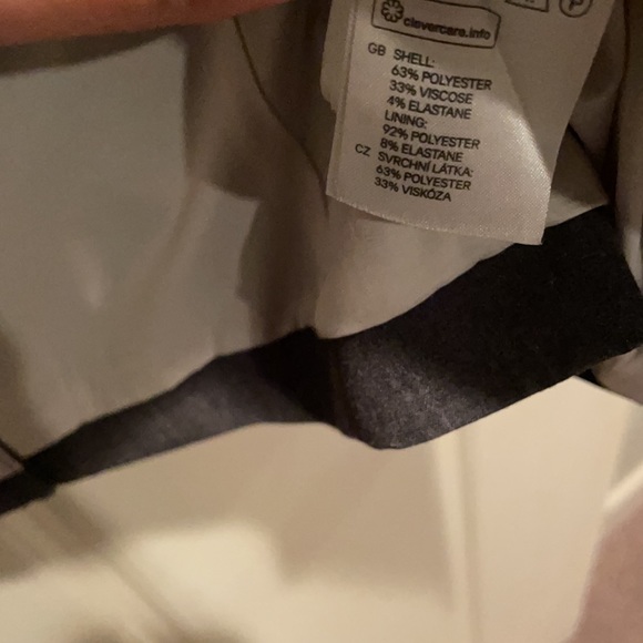 Women’s Grey Blazer - Picture 4 of 5